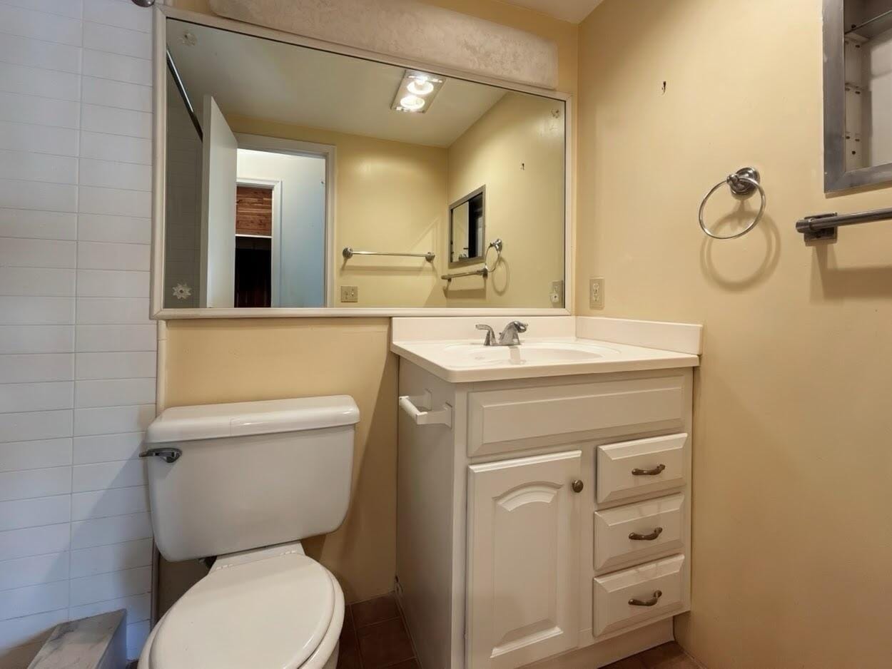 170 Horizons E 302, Boynton Beach, FL 33435 photo 19