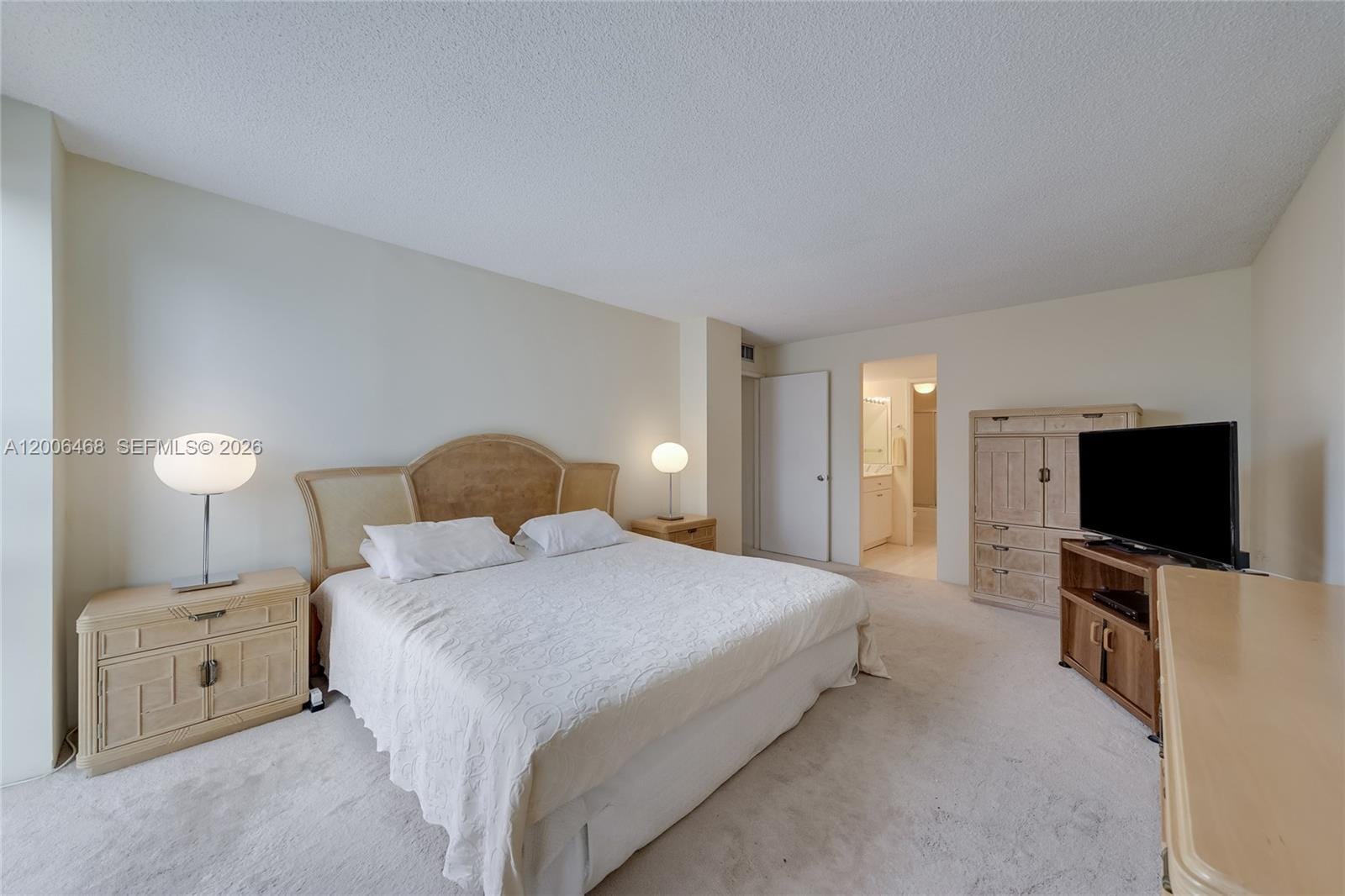 600 NE 36th Street 421 — photo 8