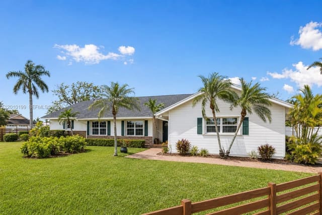 29490 SW 193 Avenue, Biscado Ests, Homestead, FL