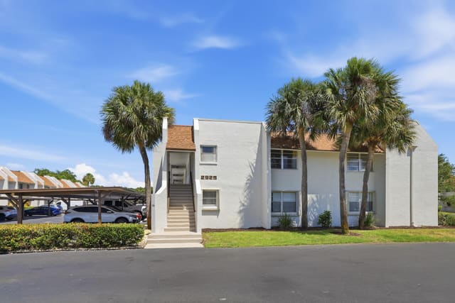 2925 SW 22nd Avenue 2080, sold in Sabal Pine East, Delray Beach, FL