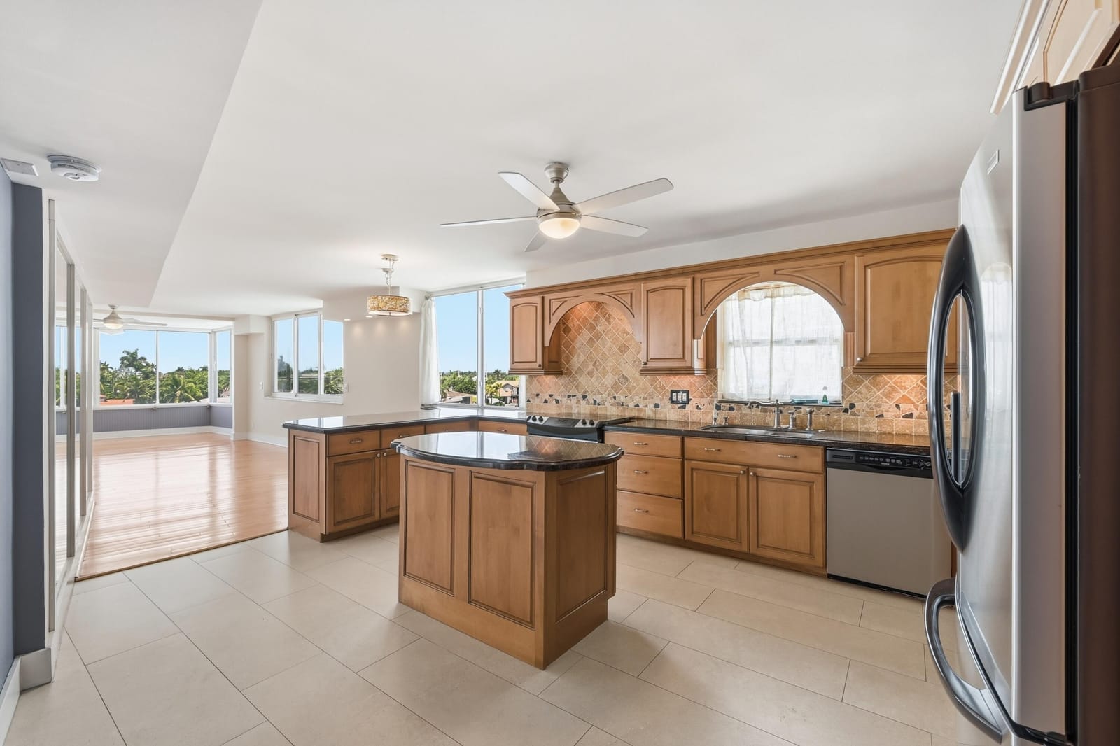401 N Riverside Drive 408, Pompano Beach, FL 33062 photo 4
