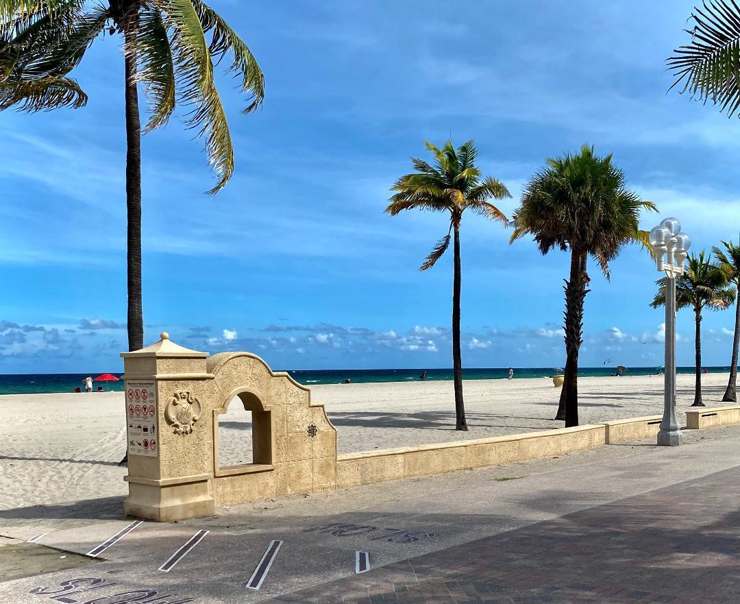 320 S Surf Road 205, Hollywood, FL 33019, Hollywood