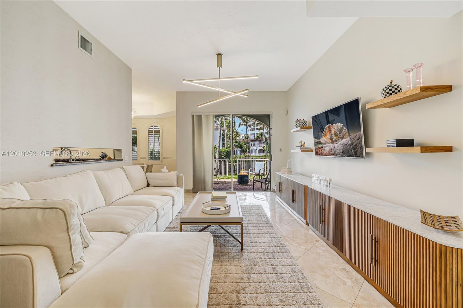 20990 NE 30th Place, Aventura, FL 33180 photo 4