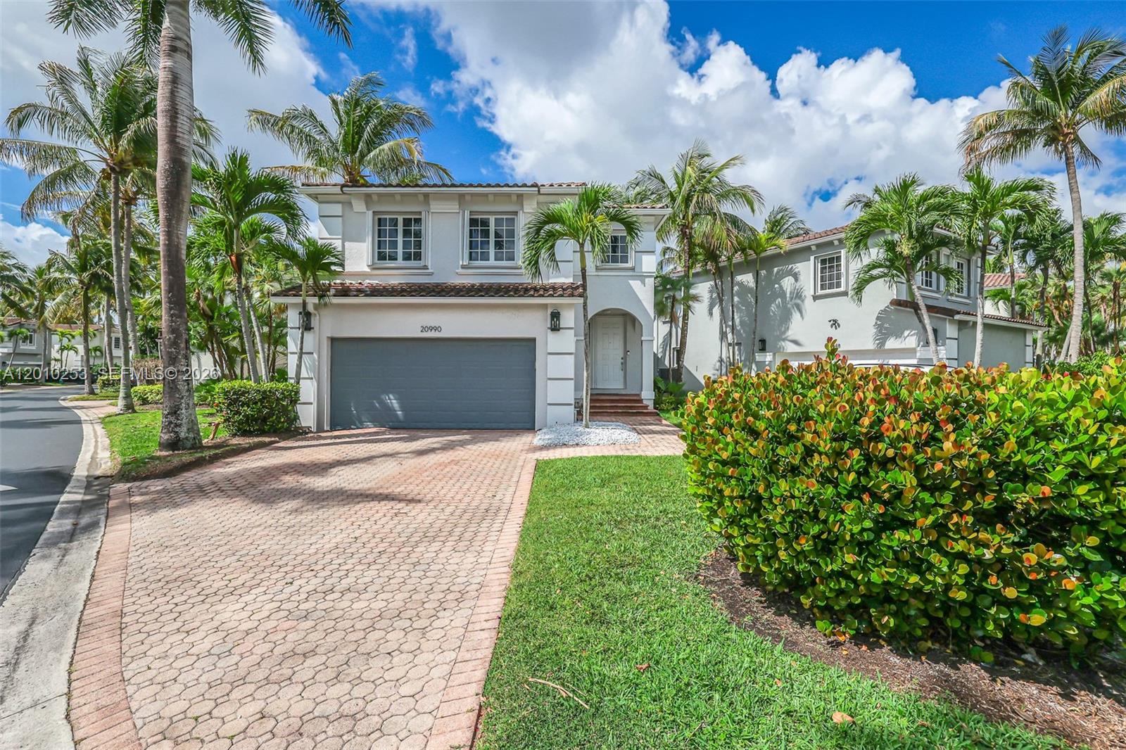 20990 NE 30th Place, Aventura, FL 33180, Aventura