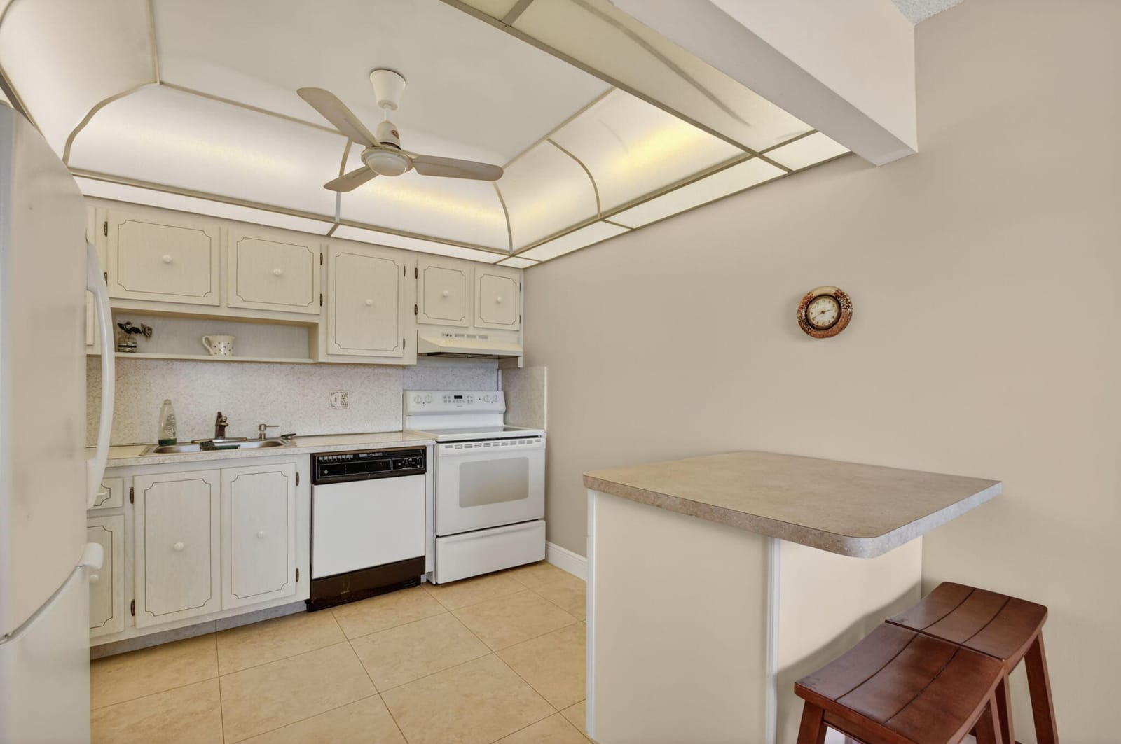 202 Wellington D — photo 8