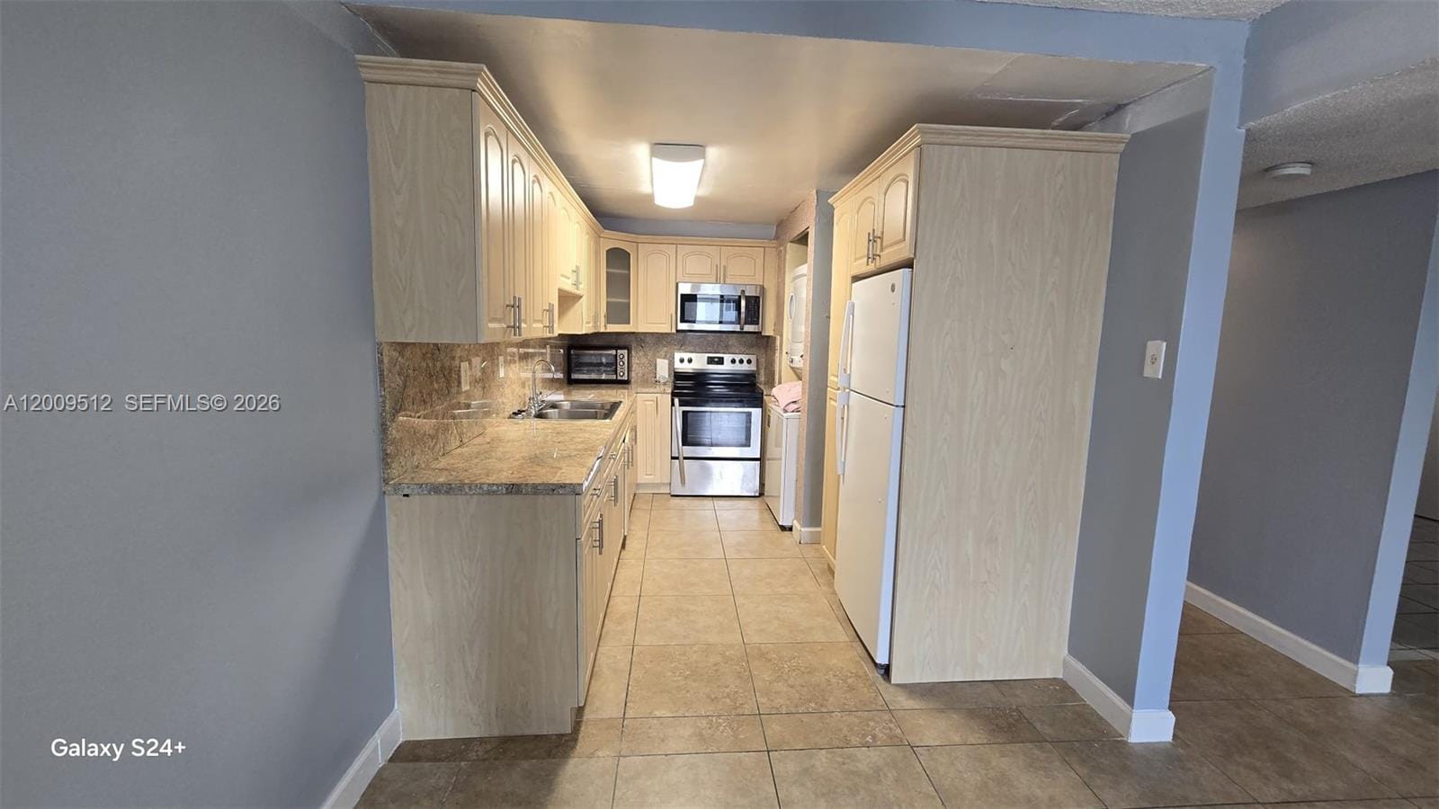 10090 NW 80th Court 1406 — photo 7