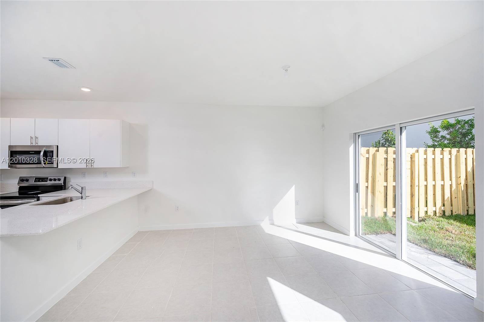 2642 SE 10 Street — photo 12