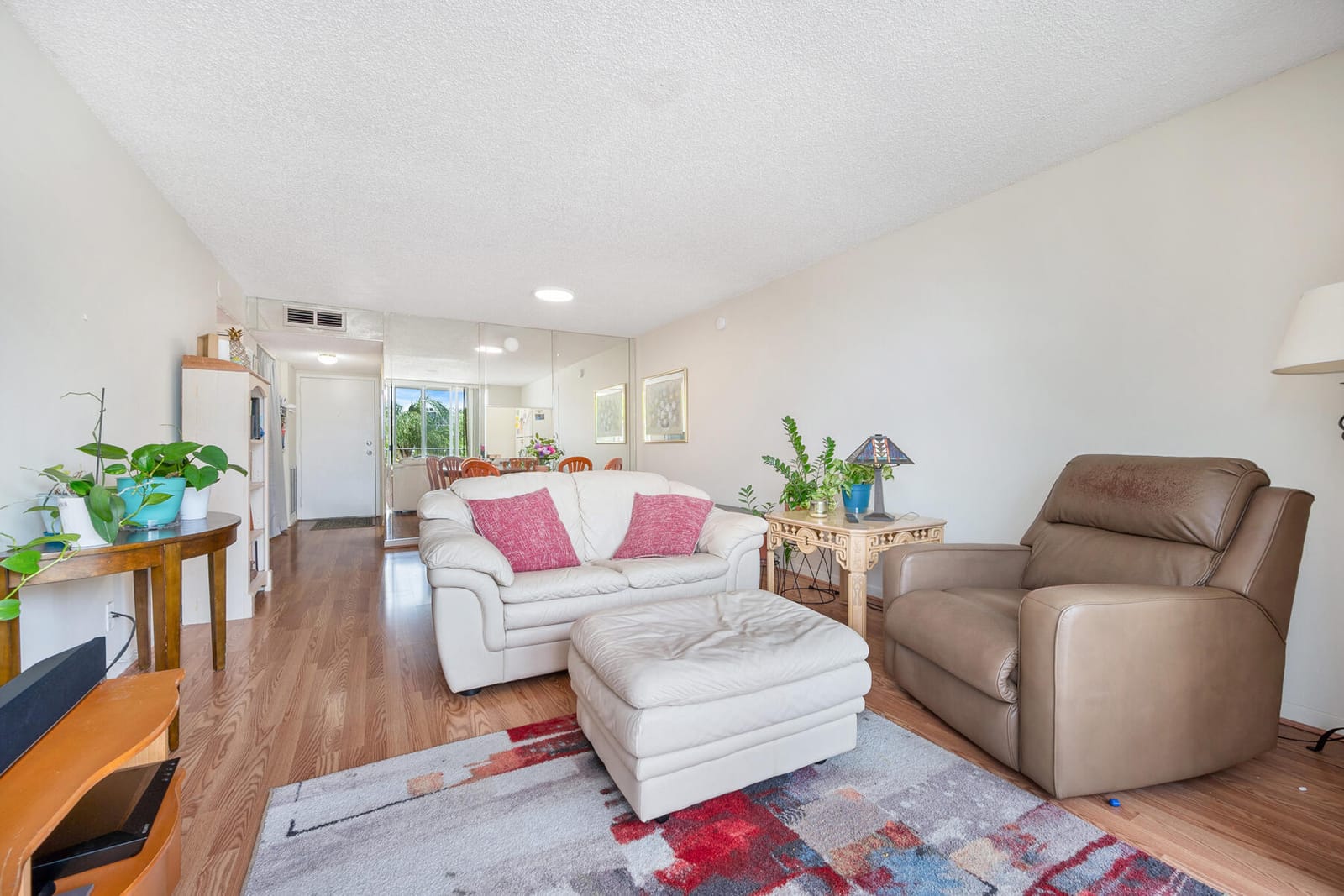 500 Executive Center Drive 3k — photo 11