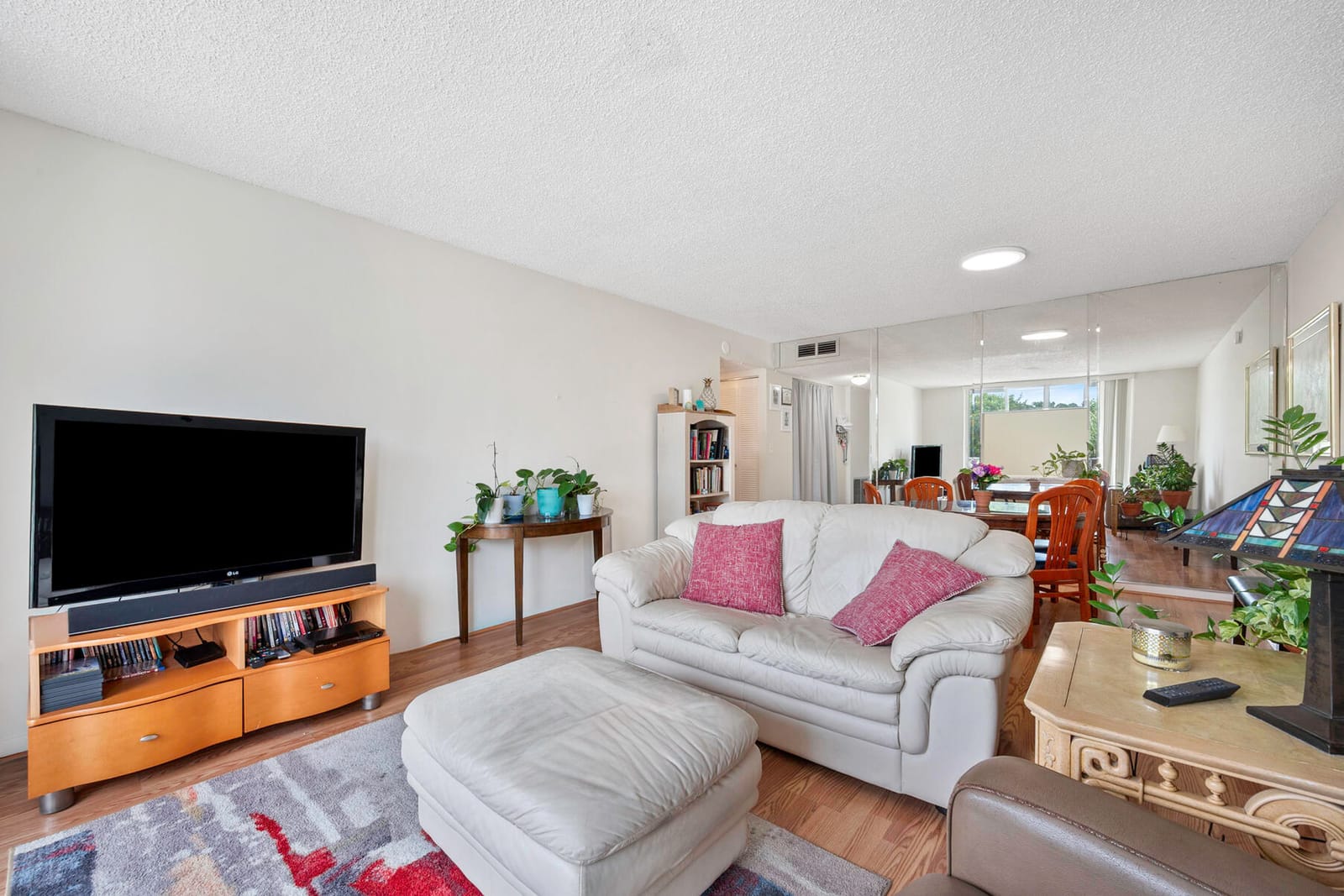 500 Executive Center Drive 3k — photo 12