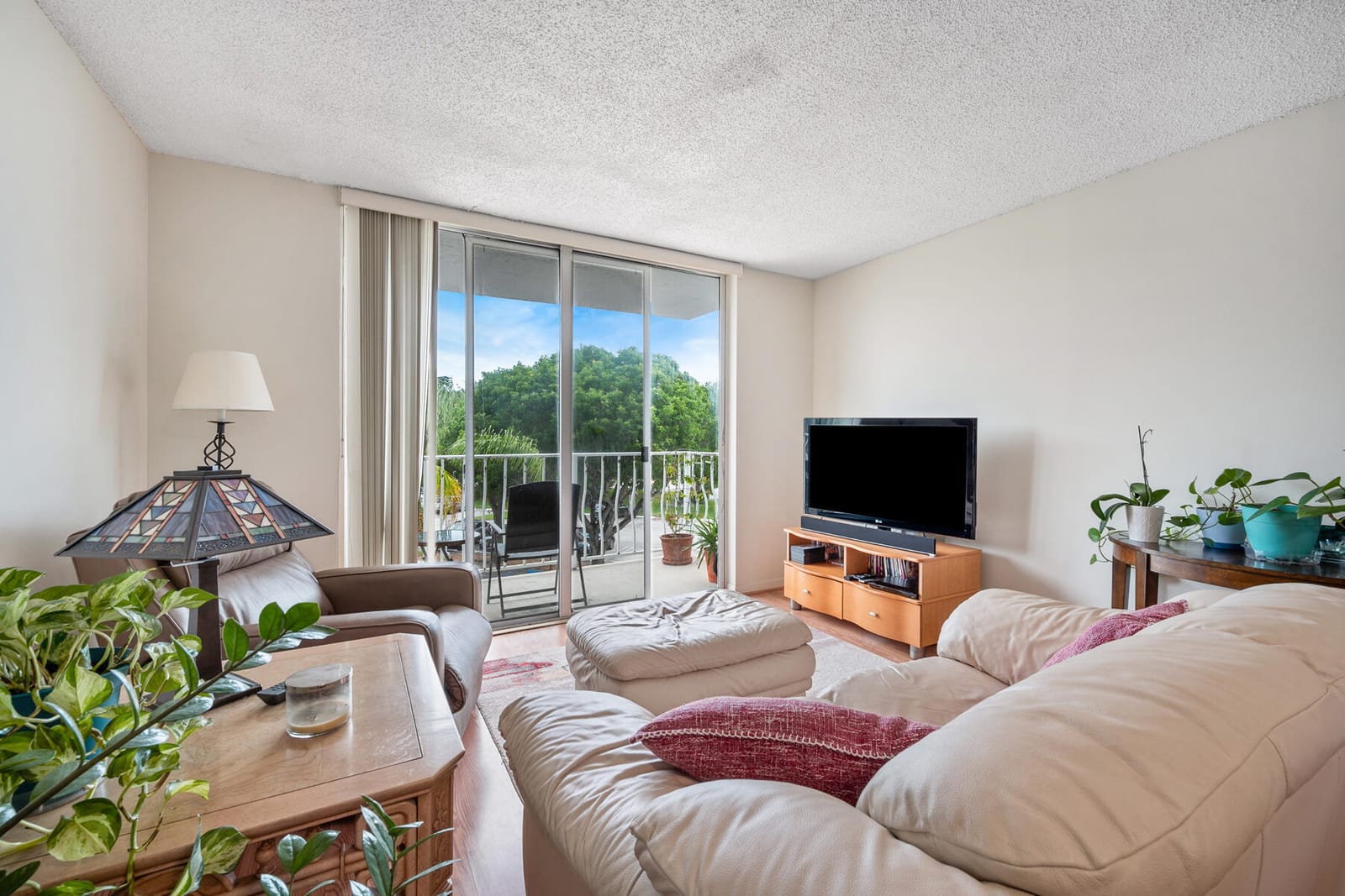 500 Executive Center Drive 3k — photo 8