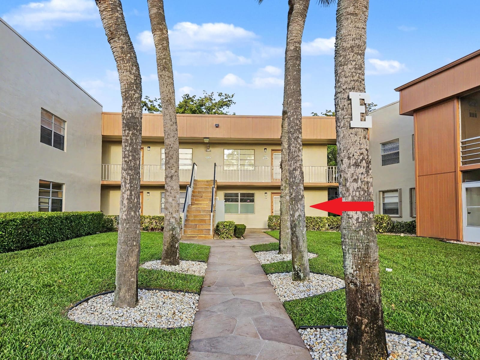 202 Piedmont E, Delray Beach, FL 33484 photo 2