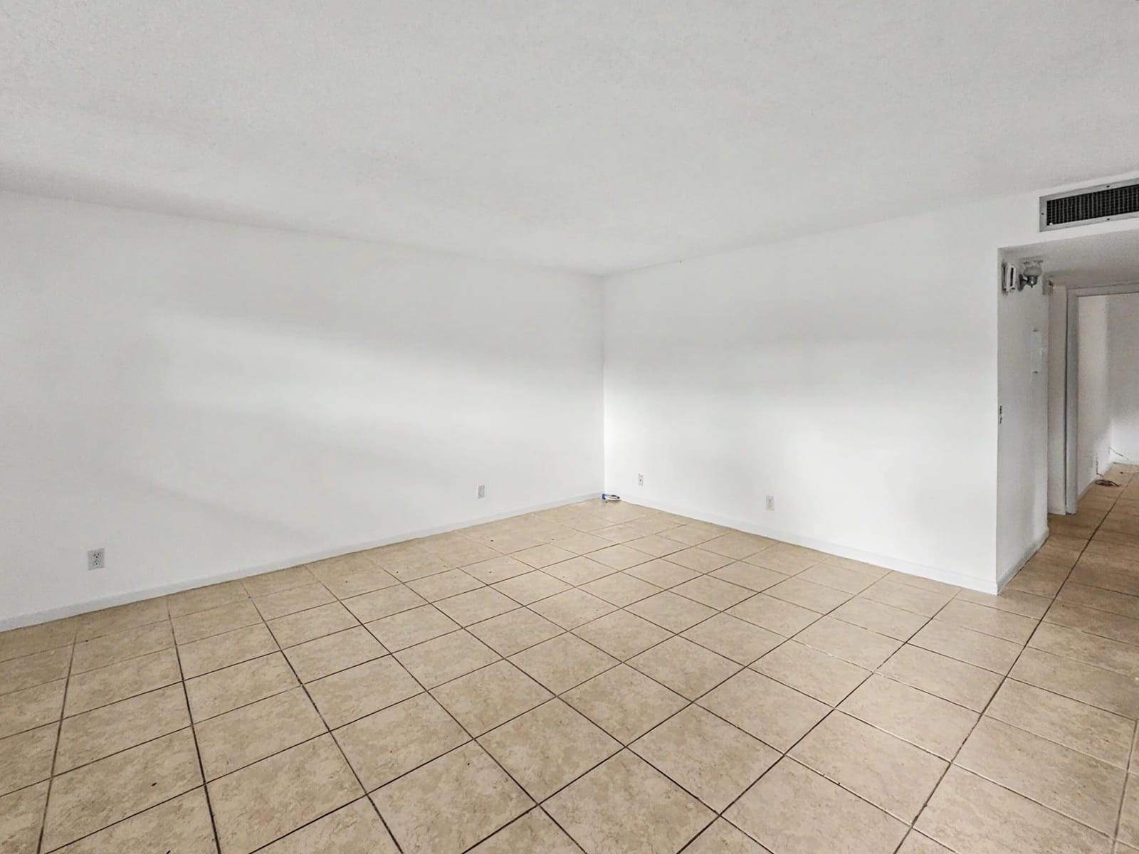 202 Piedmont E, Delray Beach, FL 33484 photo 12