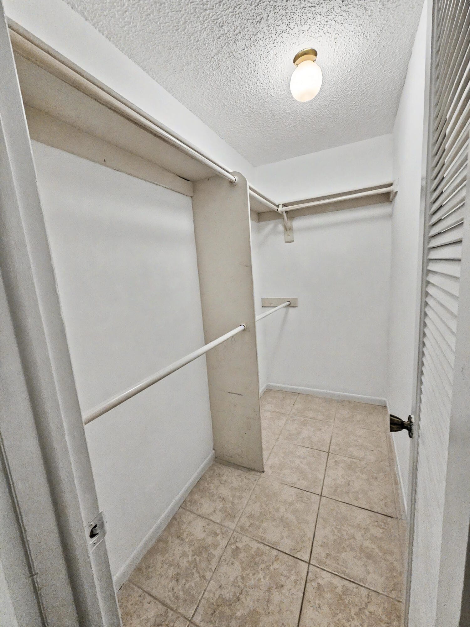 202 Piedmont E, Delray Beach, FL 33484 photo 17