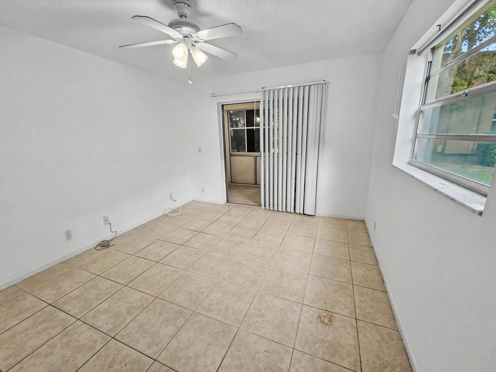 202 Piedmont E, Delray Beach, FL 33484 photo 19