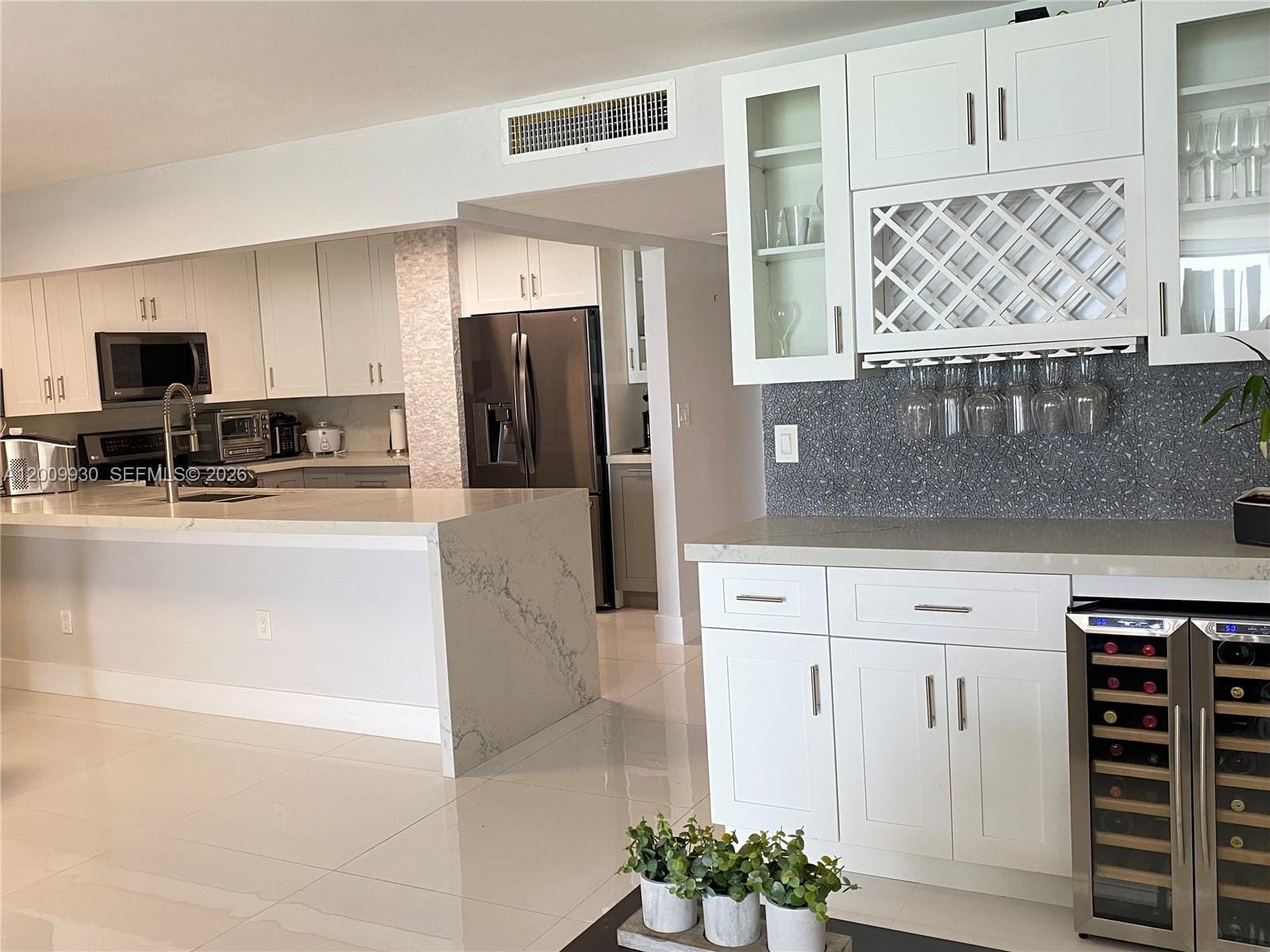 6450 Collins Avenue 1004, Miami Beach, FL 33141 photo 8