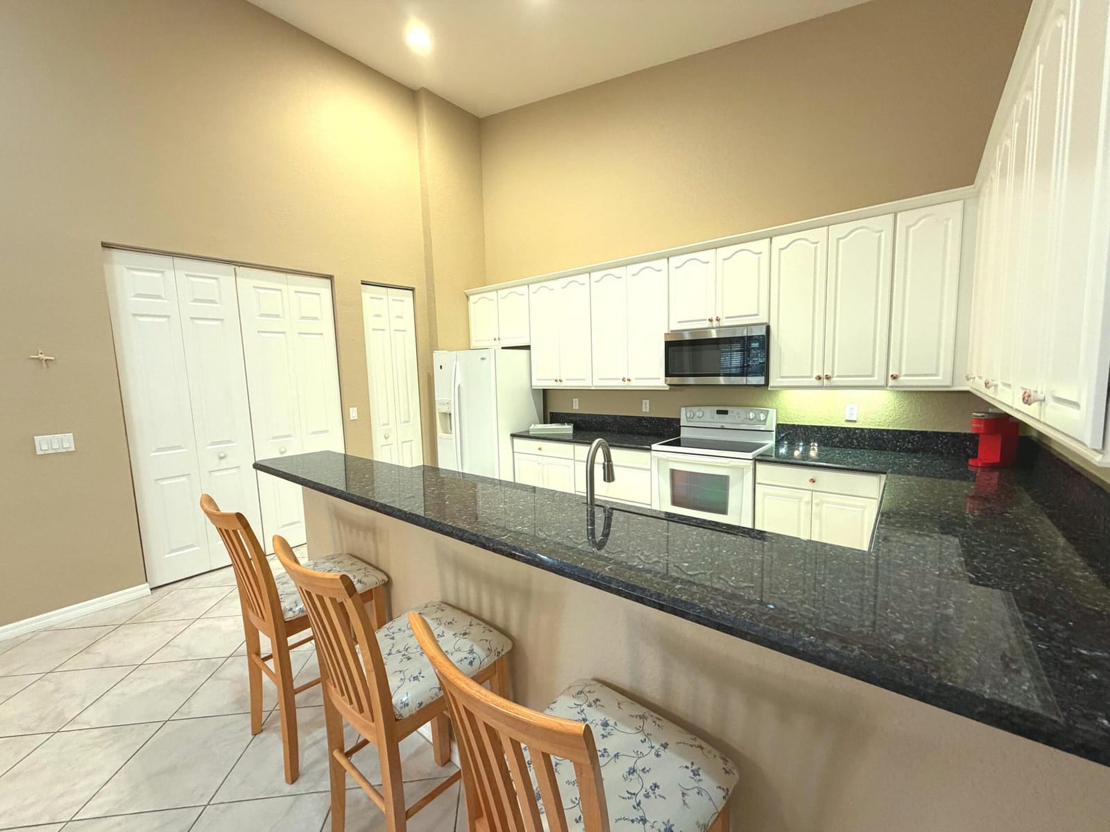6510 Oxford Circle 101 — photo 8