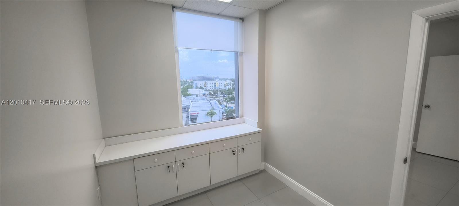 12550 Biscayne Boulevard 605 — photo 2