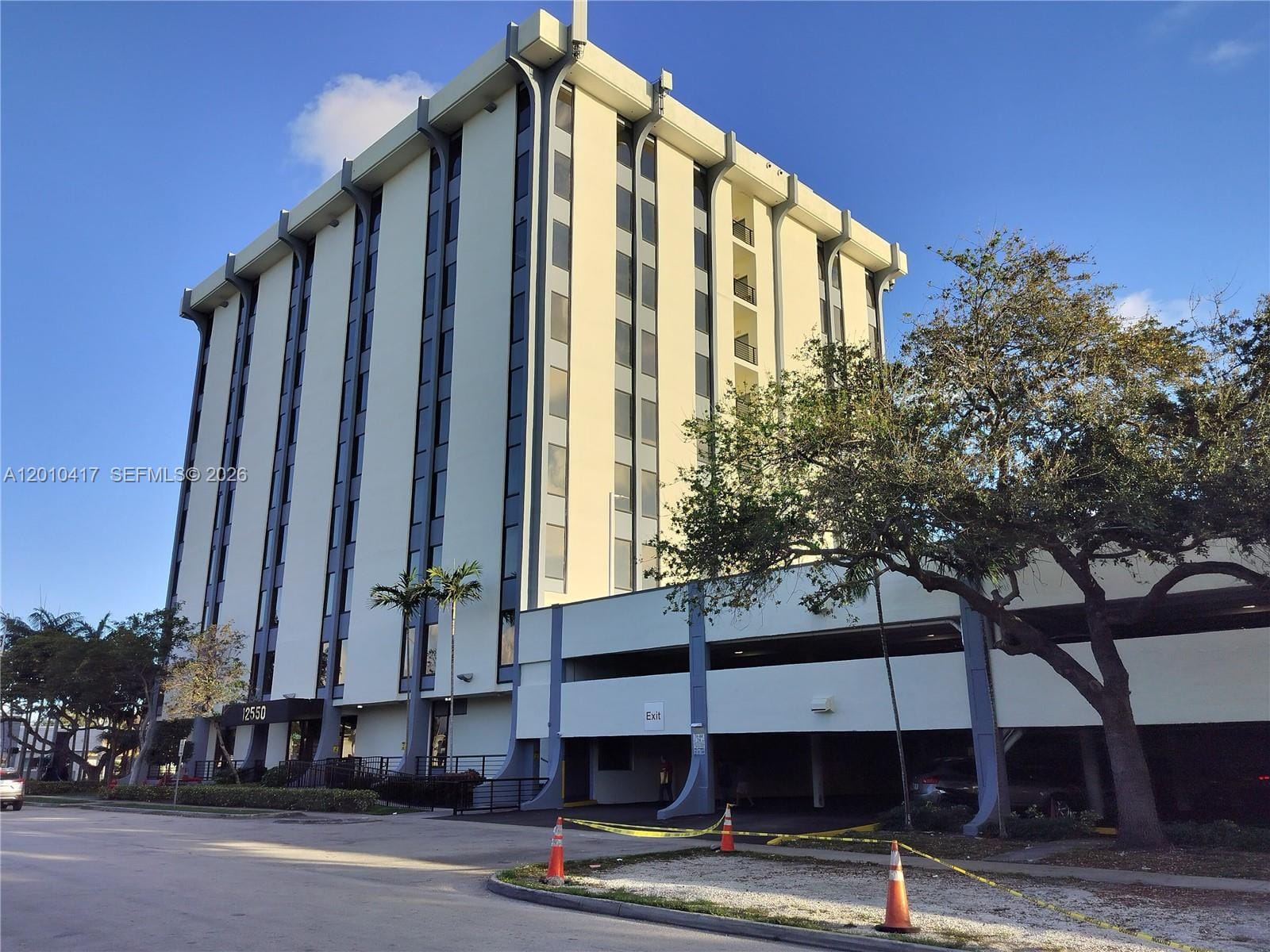 12550 Biscayne Boulevard 605, North Miami, FL 33181 photo 21