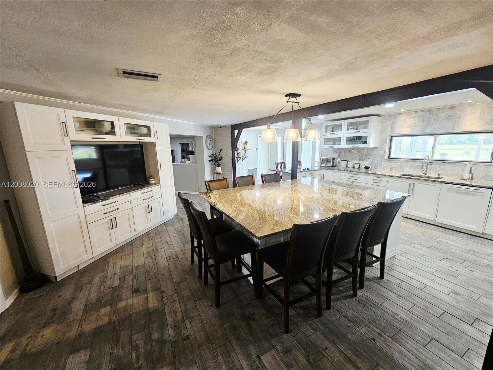 2445 SE Airport Estates Street, FL 34266 photo 17
