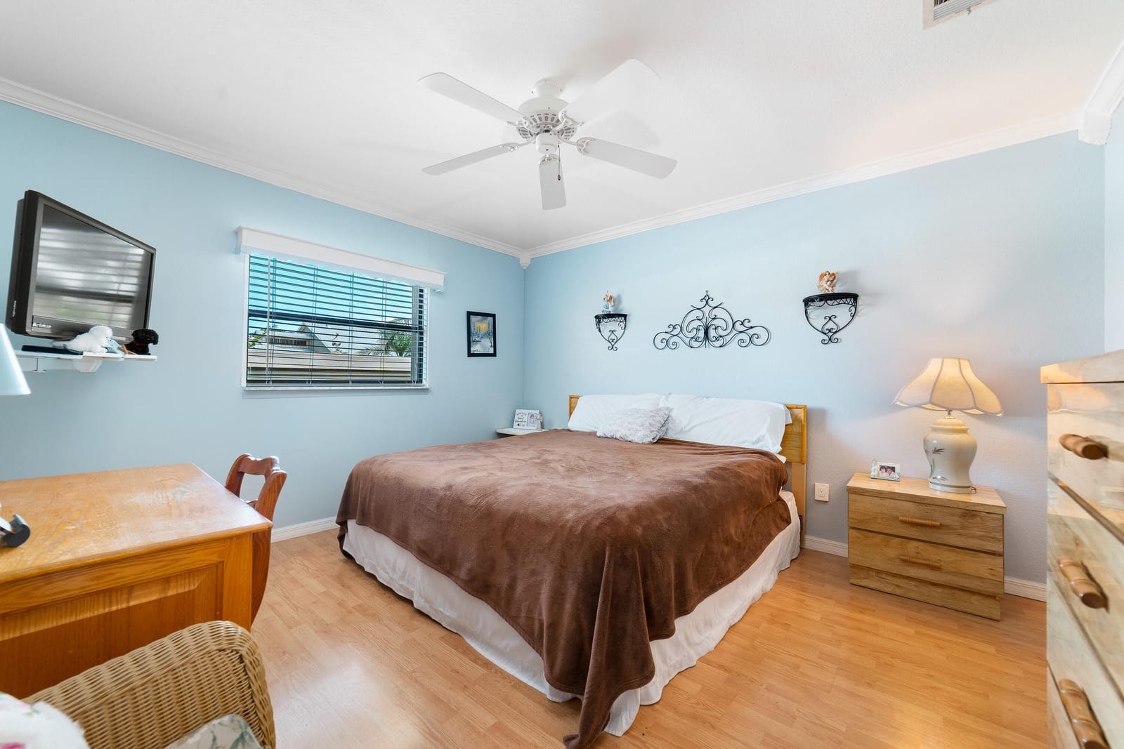 1533 SE Crayrich Court, Port St. Lucie, FL 34952 photo 14