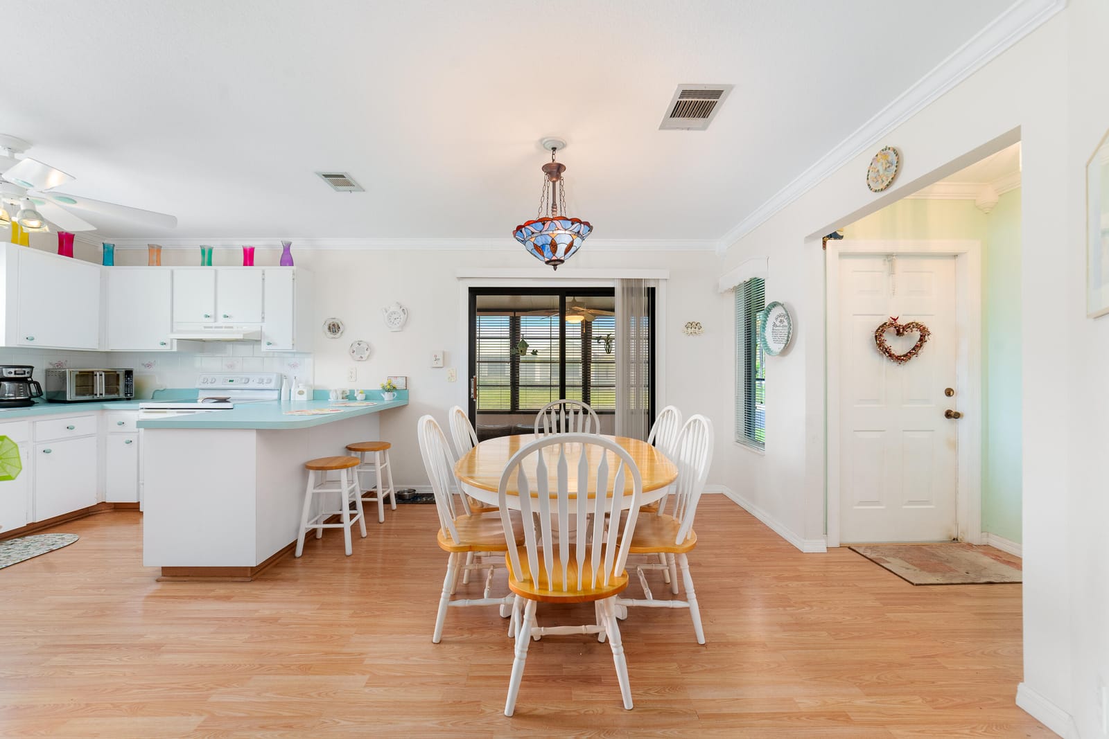 1533 SE Crayrich Court — photo 5