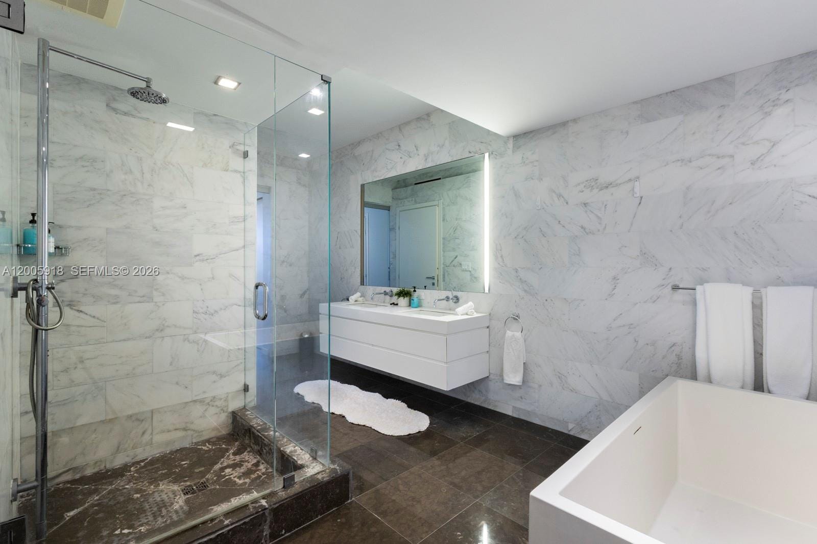220 21st Street 303, Miami Beach, FL 33139 photo 15