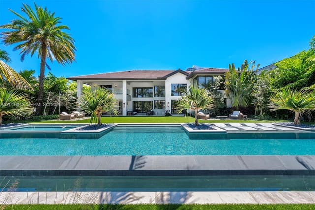 110 Holiday Drive, Hallandale Beach, FL 33009