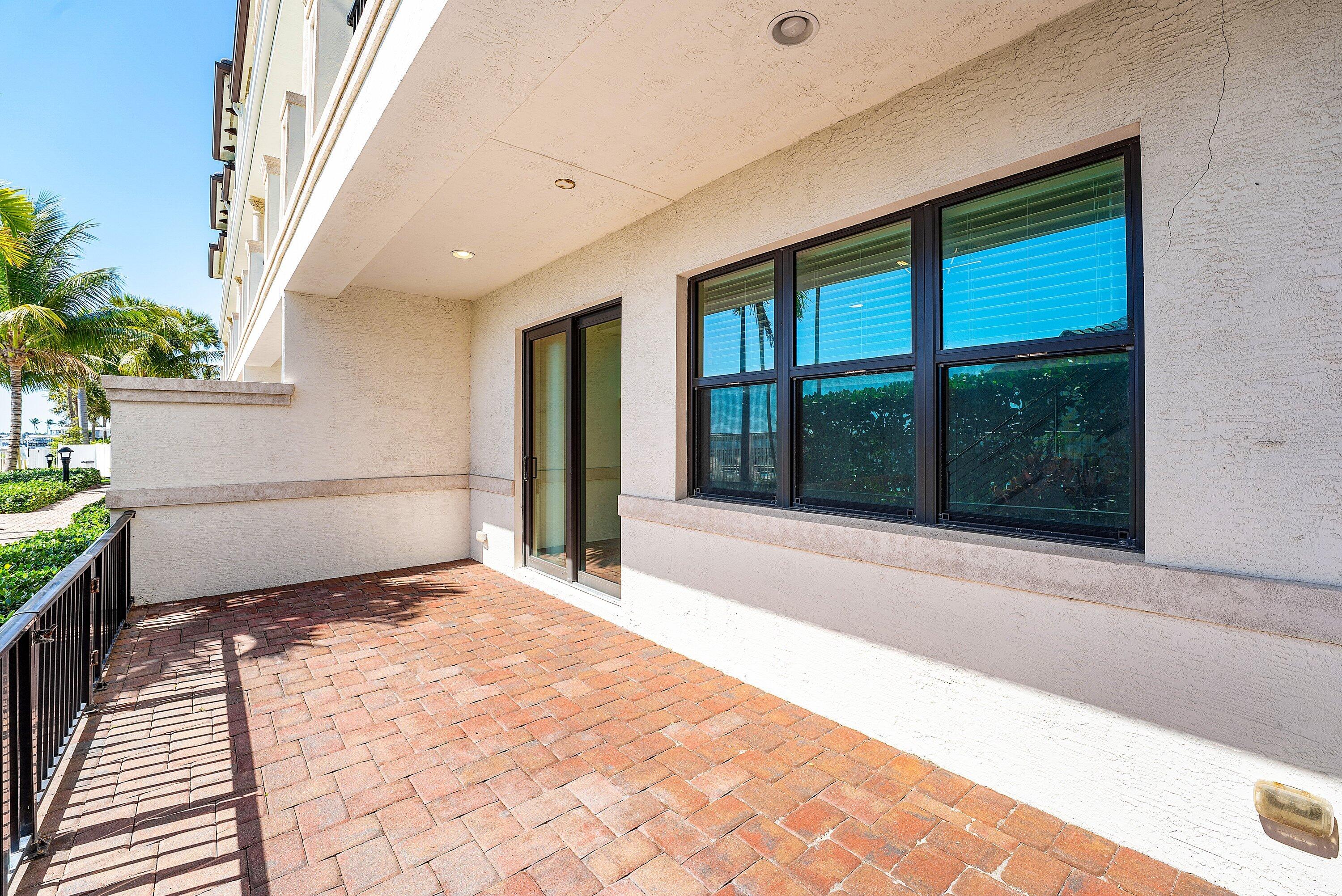 10 Windward Lane, Boynton Beach, FL 33435 photo 28