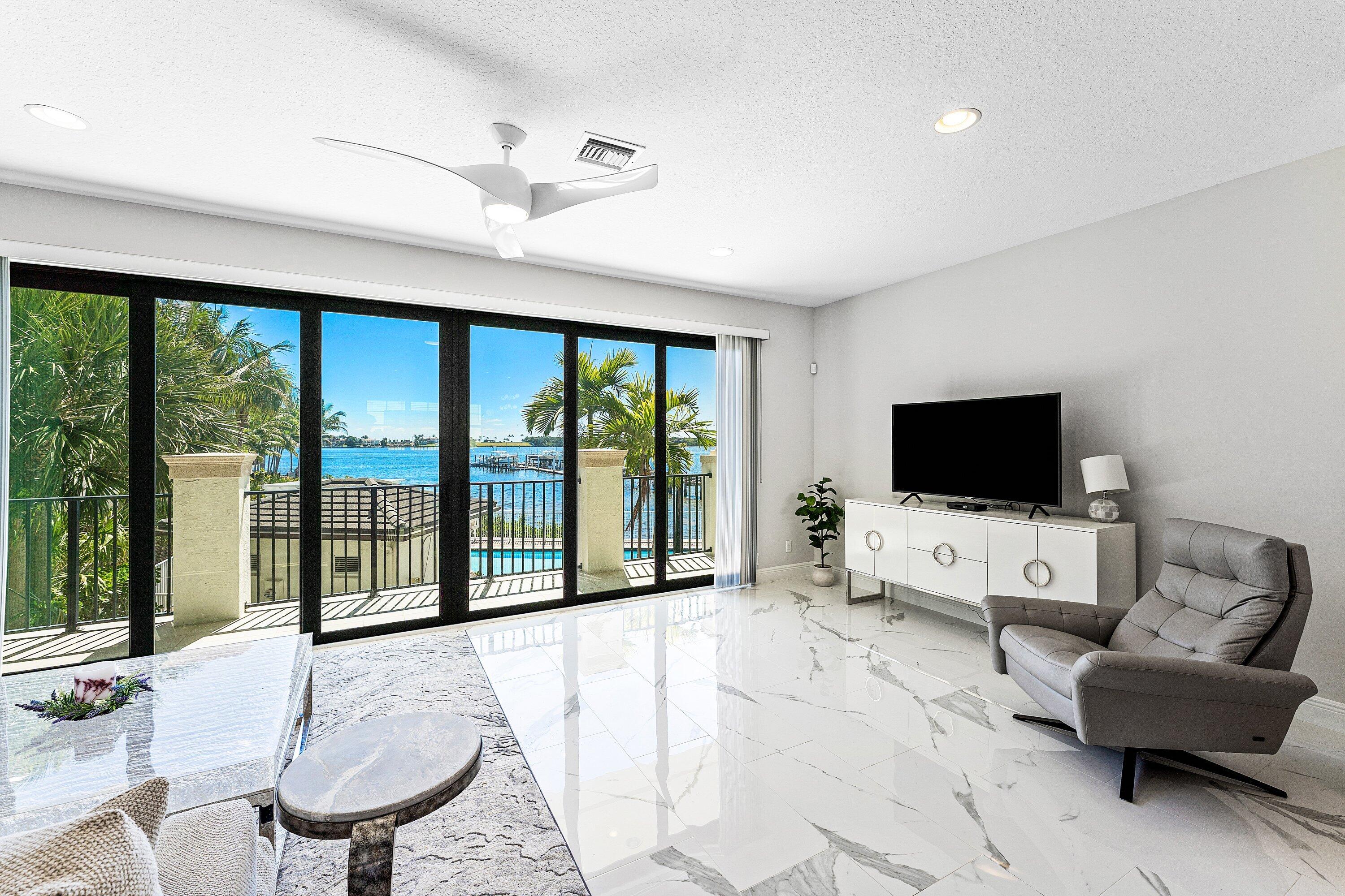 10 Windward Lane, Boynton Beach, FL 33435 photo 5