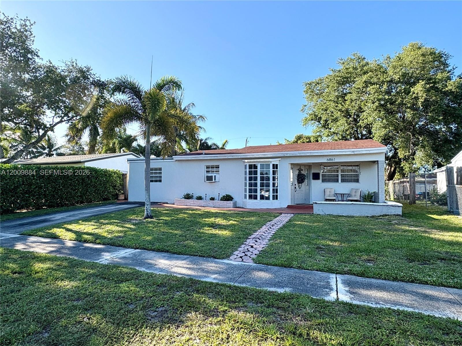 6861 Freedom Street, Hollywood, FL 33024 photo 1