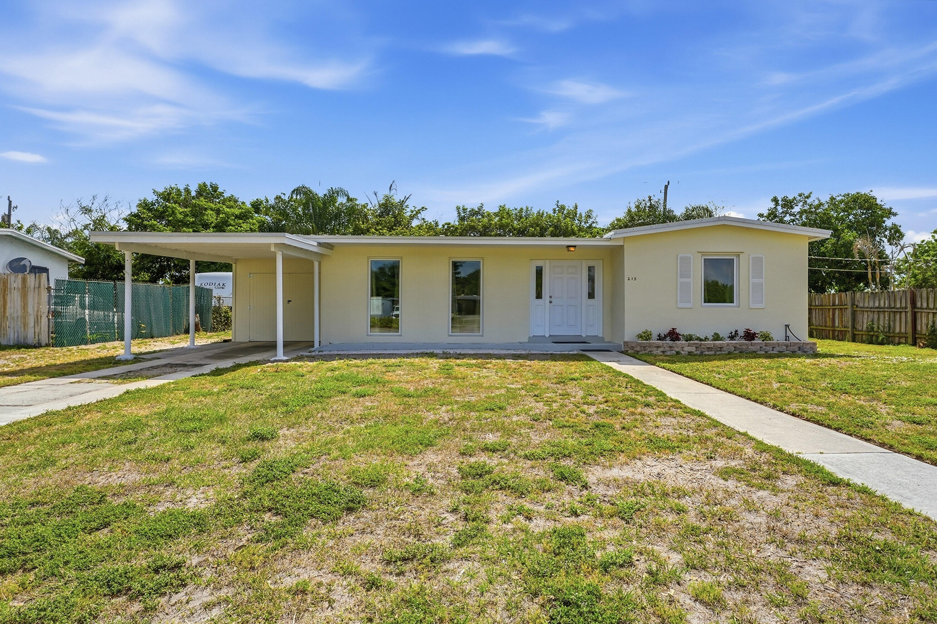 215 SE Airoso Boulevard, Port St. Lucie, FL 34983, Port St Lucie