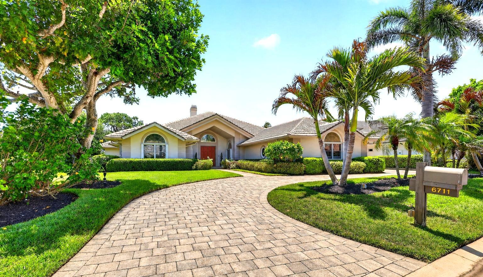 6711 SE Barrington Drive, Stuart, FL 34997, Stuart