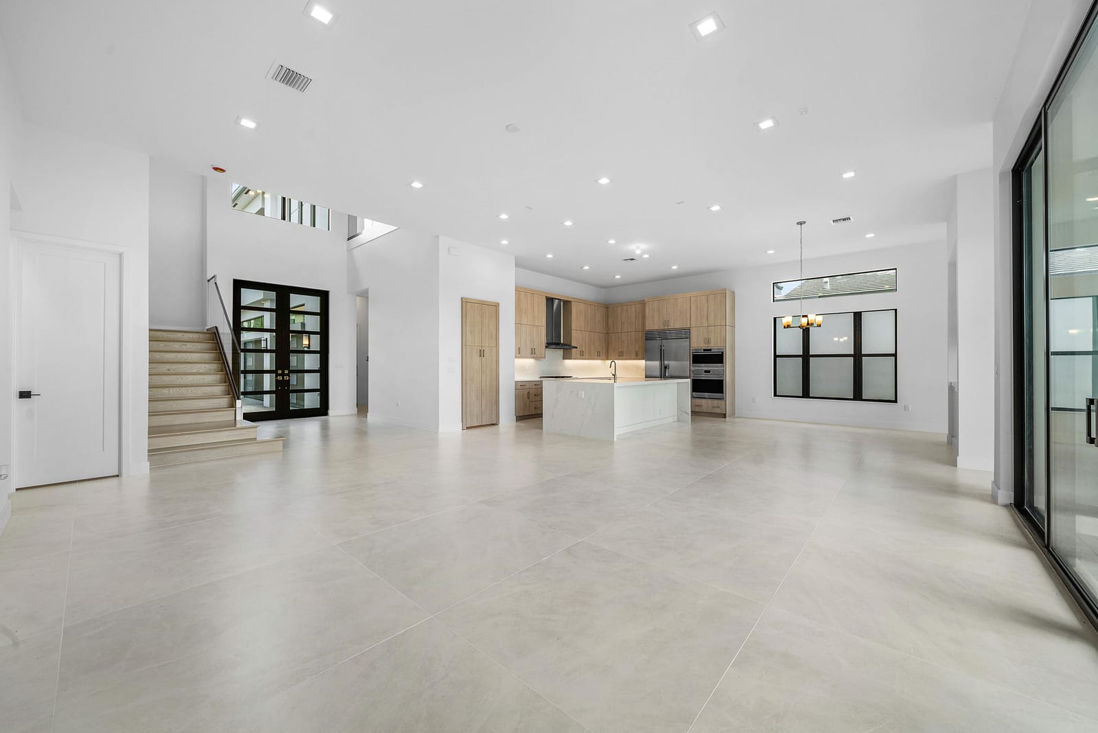 9516 Riverside Park Drive — photo 8