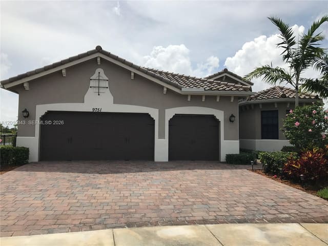 9751 Lakeview Lane, Parkland, FL 33076