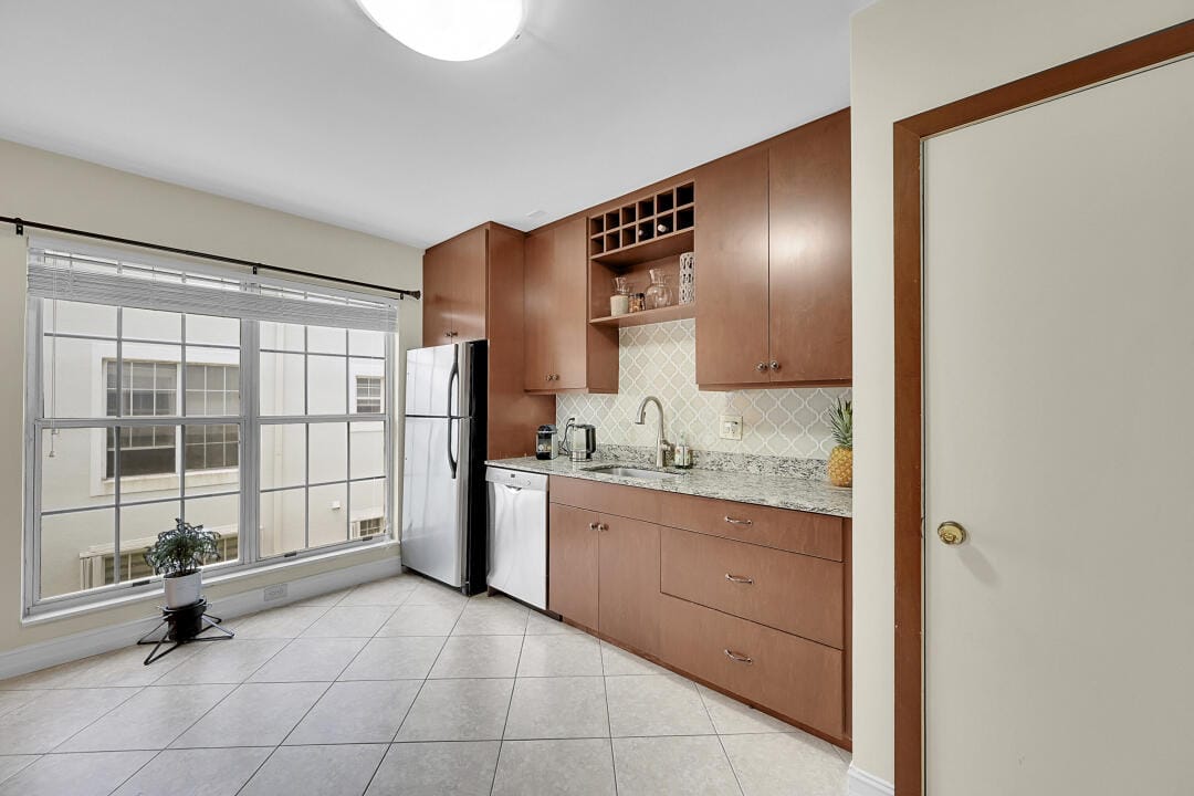 6245 Old Court Road 202 — photo 12