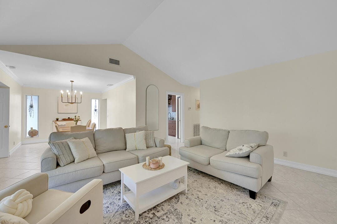 6245 Old Court Road 202 — photo 7