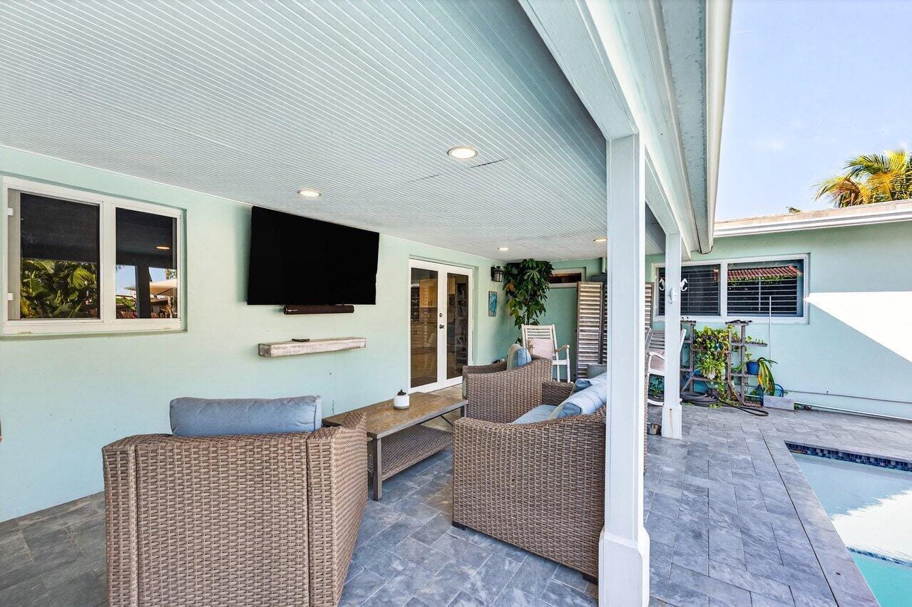 1581 SE 4th Court, Deerfield Beach, FL 33441 photo 21