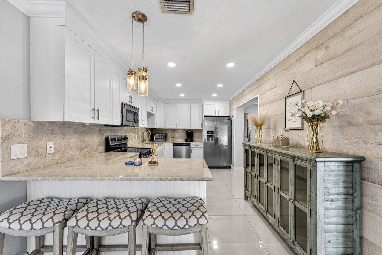1581 SE 4th Court, Deerfield Beach, FL 33441 photo 9