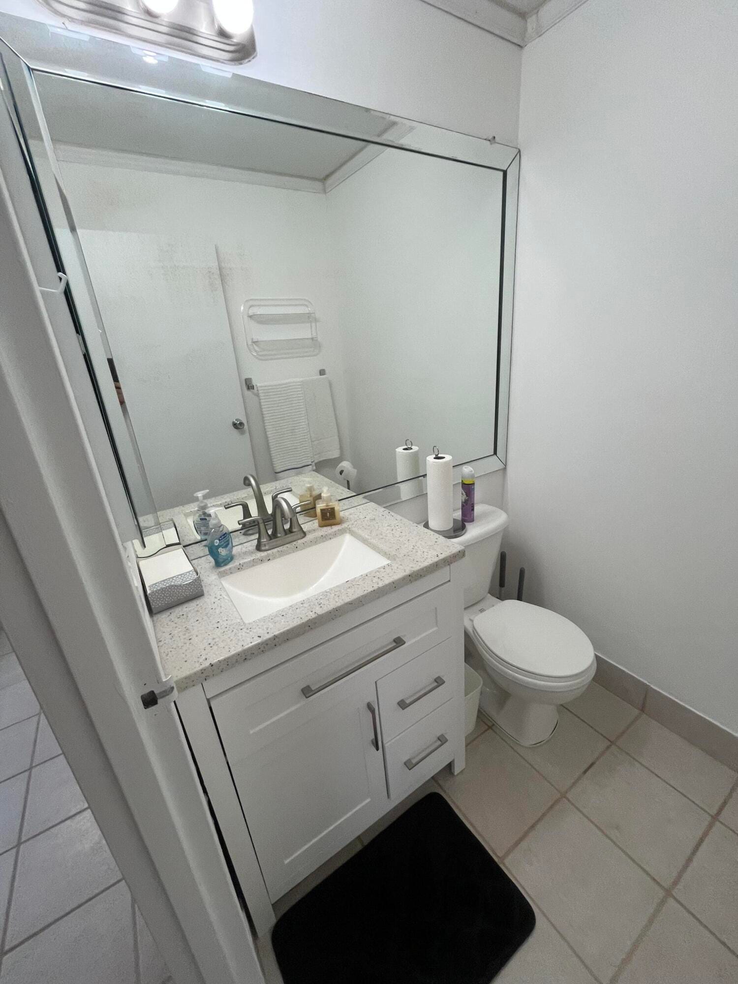 114 Waterford E 114 — photo 11