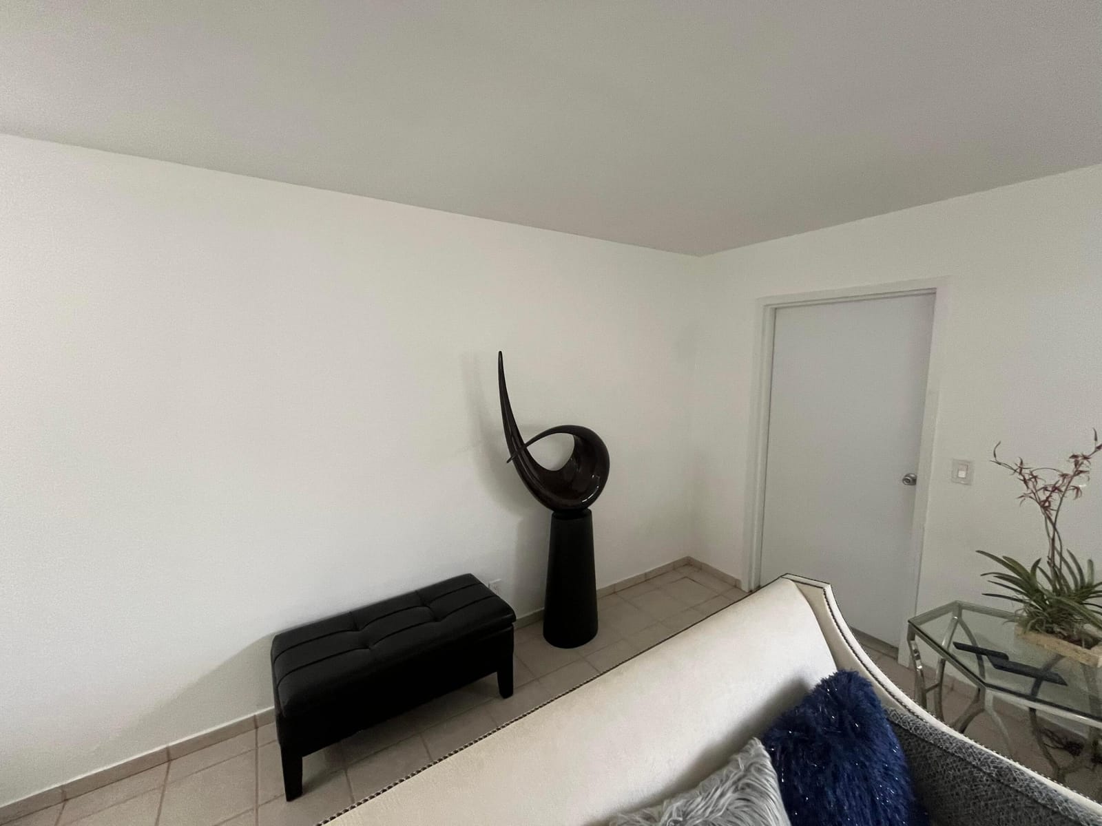 114 Waterford E 114 — photo 8