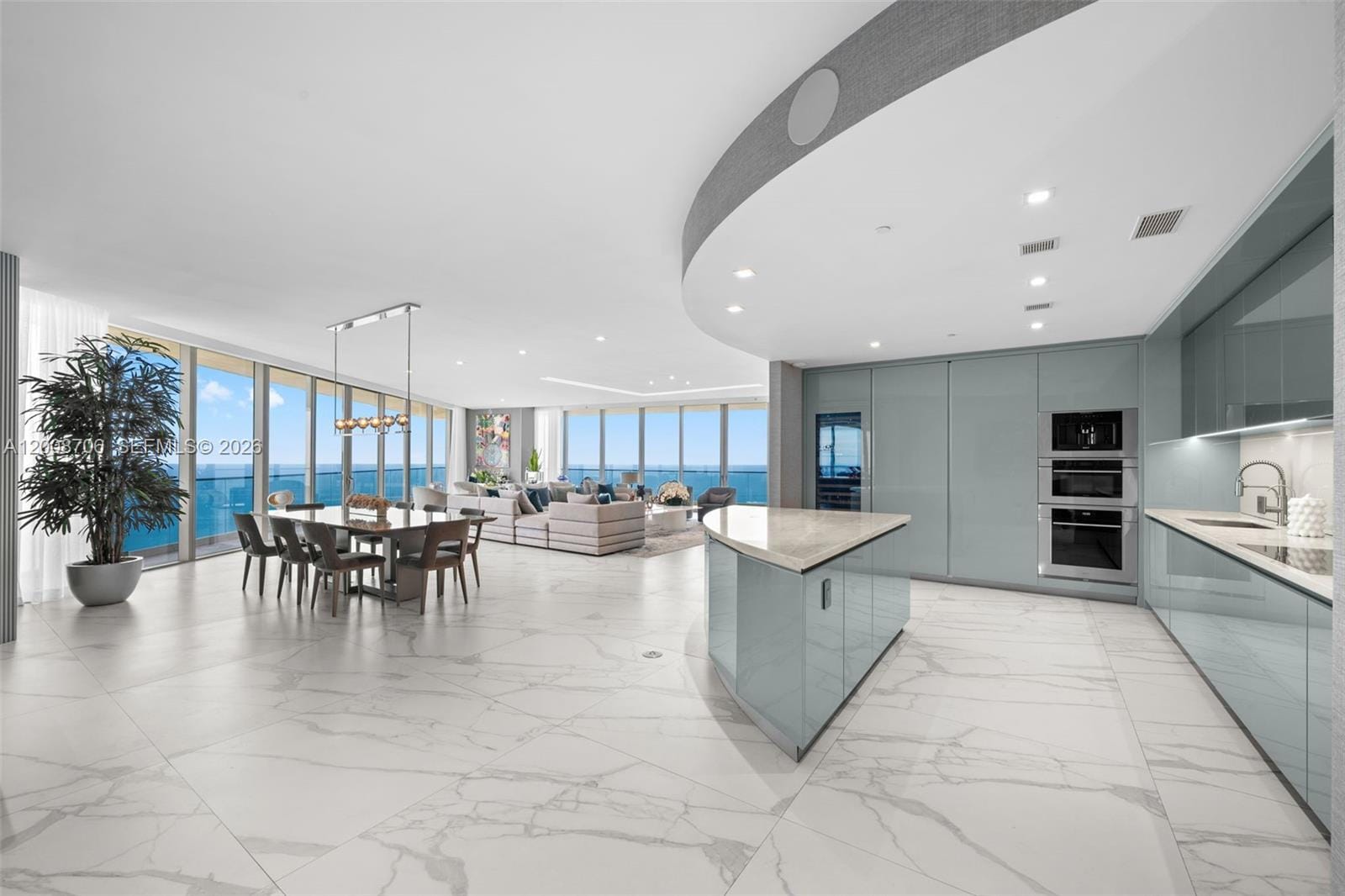 18975 Collins Avenue 5200 — photo 9