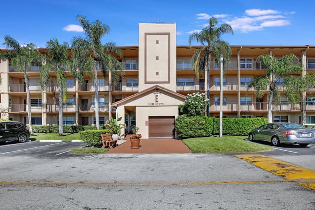 13355 SW 16th Court 309 E, Ivanhoe East At Century Village, Pembroke Pines, FL