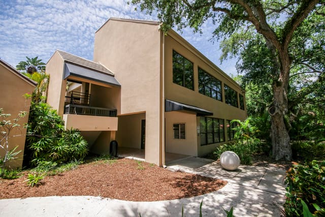 11211 Prosperity Farms Road B203 & 204, Palm Beach Gardens, FL