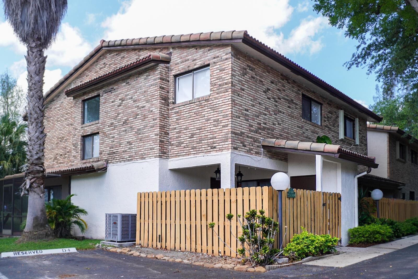 12471 NW 3rd Street D1, Plantation, FL 33325, Plantation