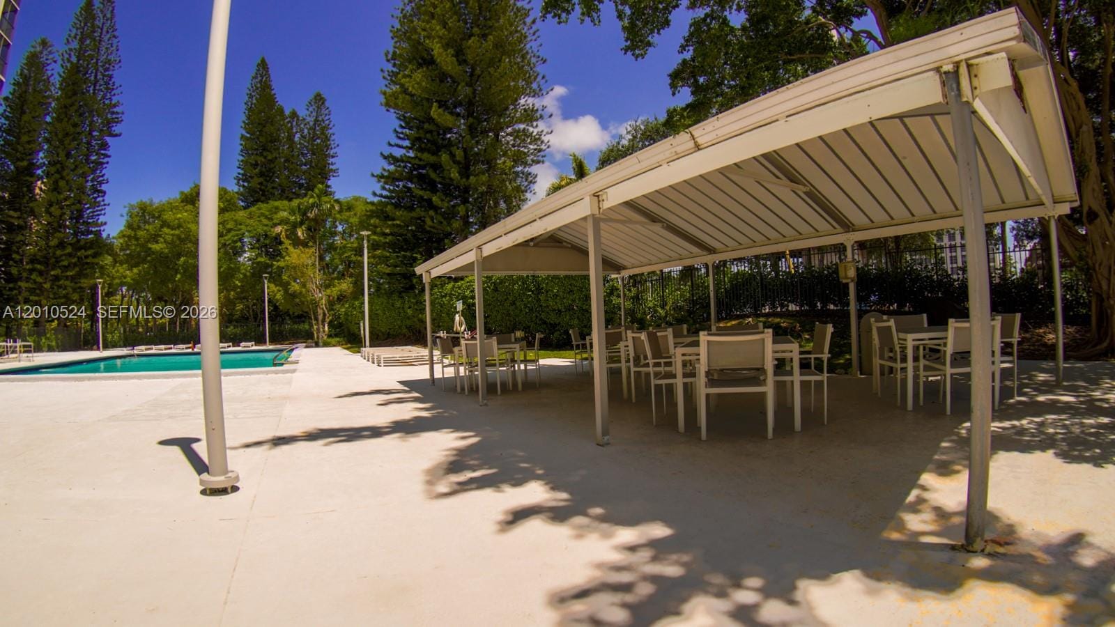 20100 W Country Club Drive 504, Aventura, FL 33180 photo 24