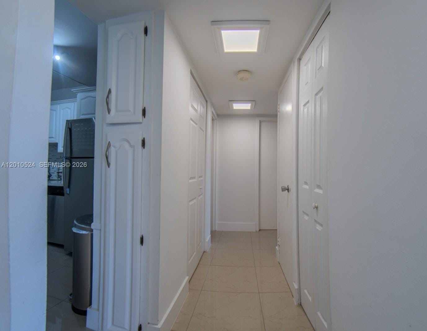 20100 W Country Club Drive 504 — photo 10