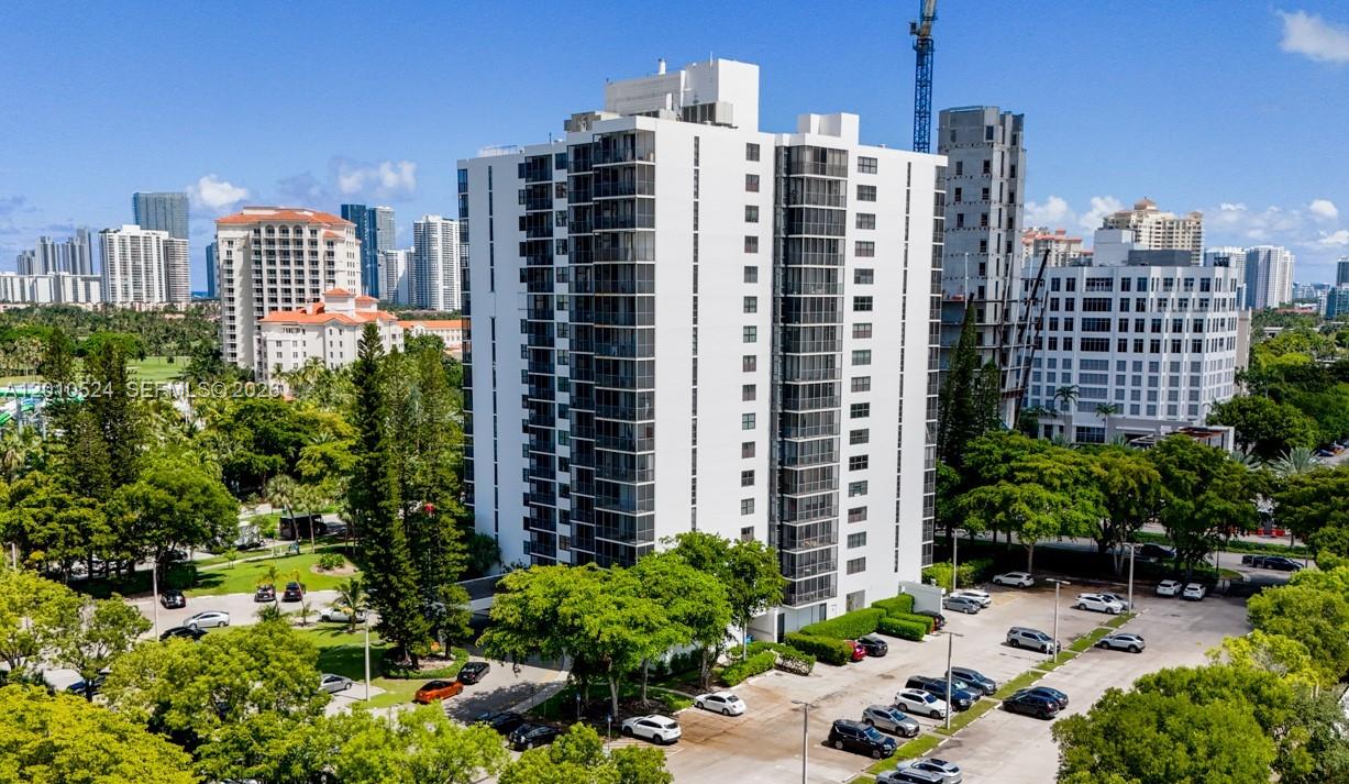 20100 W Country Club Drive 504, Aventura, FL 33180, Aventura