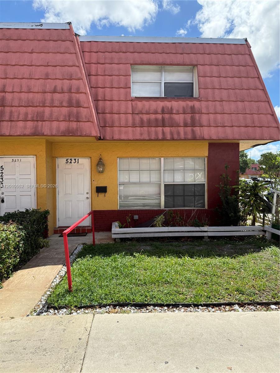 5231 NW 27th Street 8A, Lauderhill, FL 33313, Lauderhill