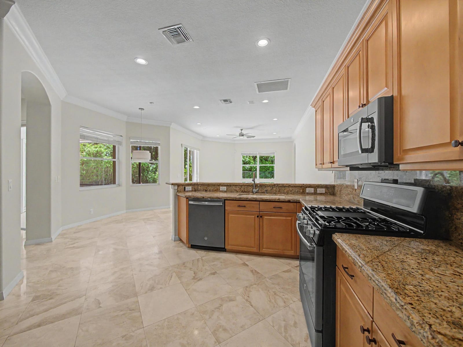 4126 Cedar Creek Ranch Circle, Lake Worth, FL 33467 photo 9