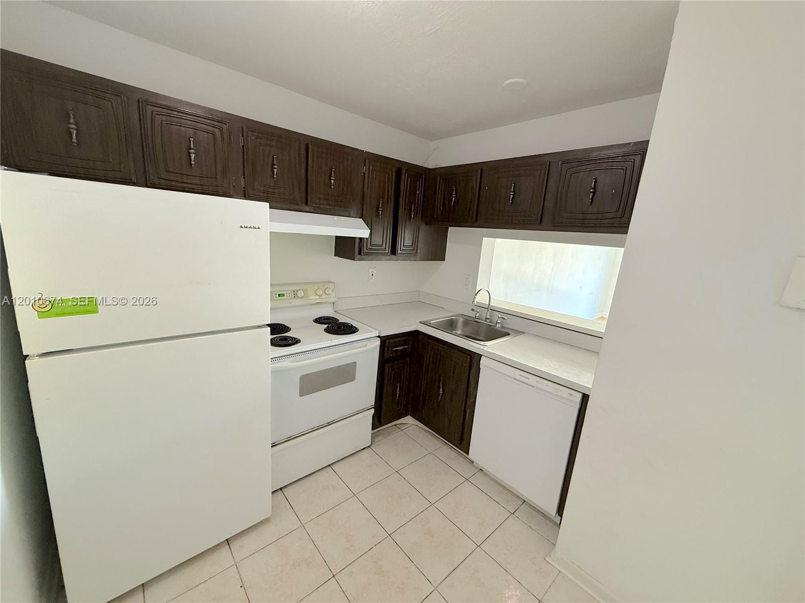 482 NW 165th St Road A-307, Miami, FL 33169 photo 11